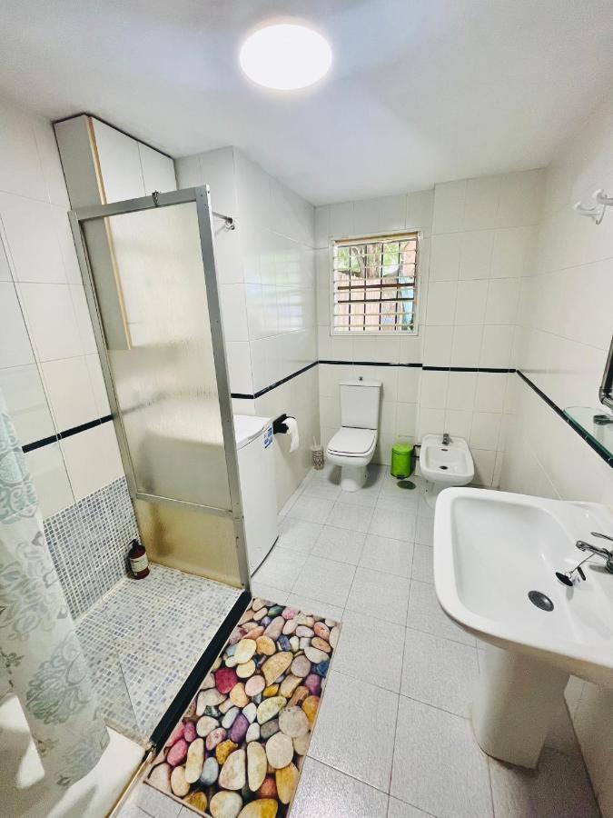 Estudio Adosado Con Jardin Y Parking Privado อาลิกันเต ภายนอก รูปภาพ