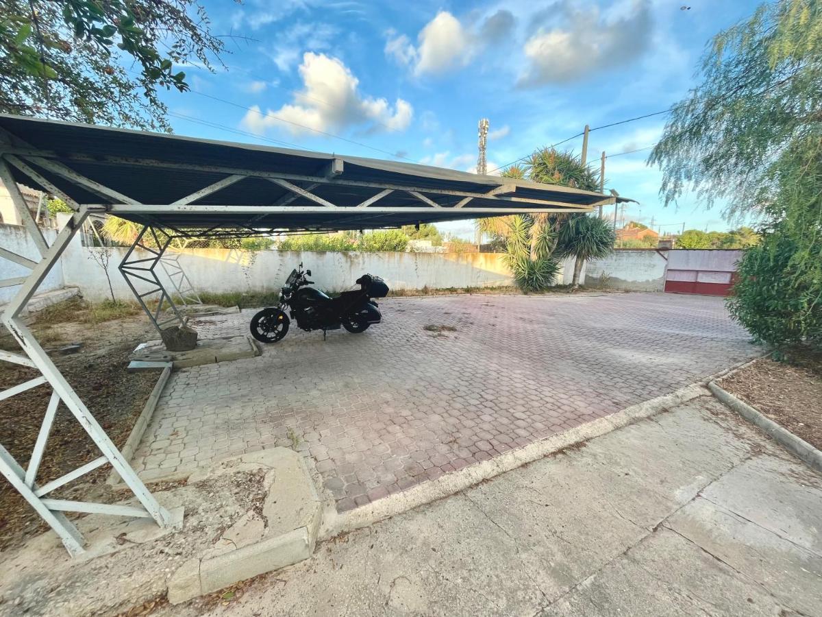 Estudio Adosado Con Jardin Y Parking Privado อาลิกันเต ภายนอก รูปภาพ